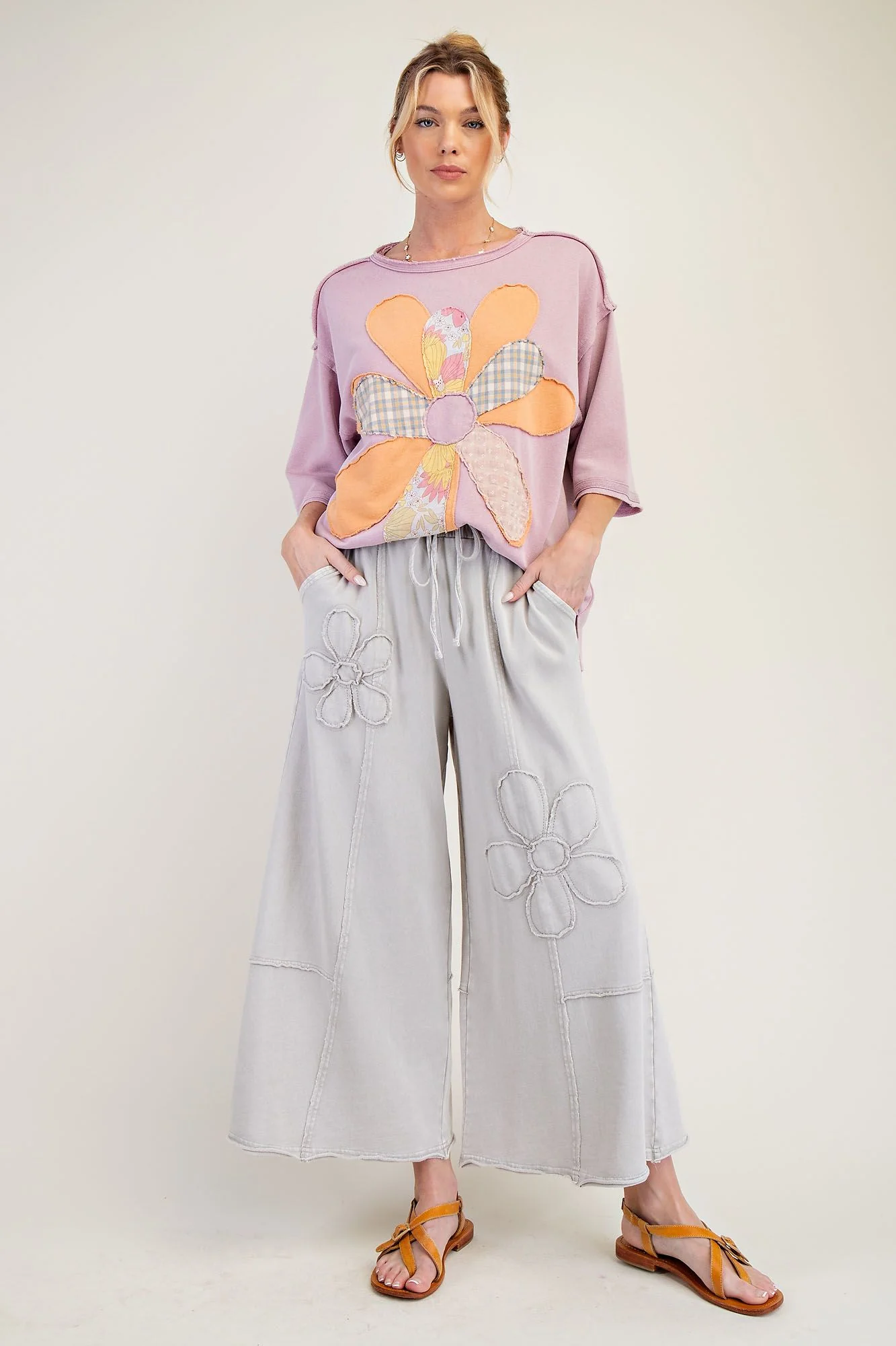 Easel Flower Patch Mineral Washed Terry Knit Top
