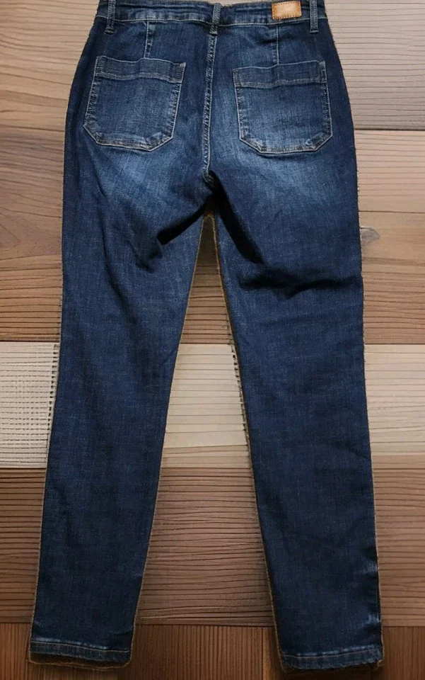 Judy Blue High Waist Front Pocket Button Jeans - Image 2