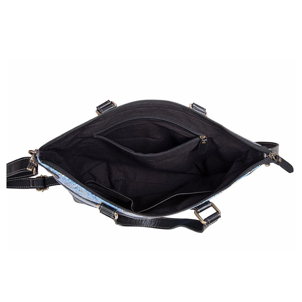 Myra Desmond Mesa Tote Bag - Image 3