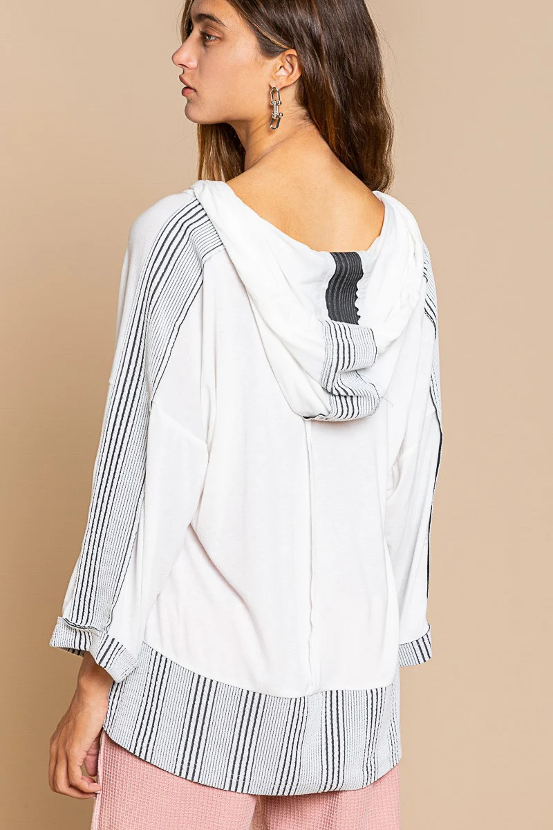 POL Off White Top with Hood - Image 4