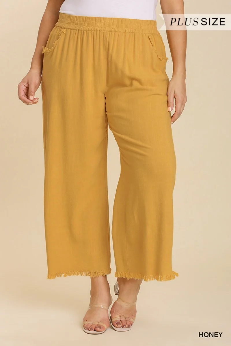 Umgee Wide Leg Pant With Frayed Hem - Image 8