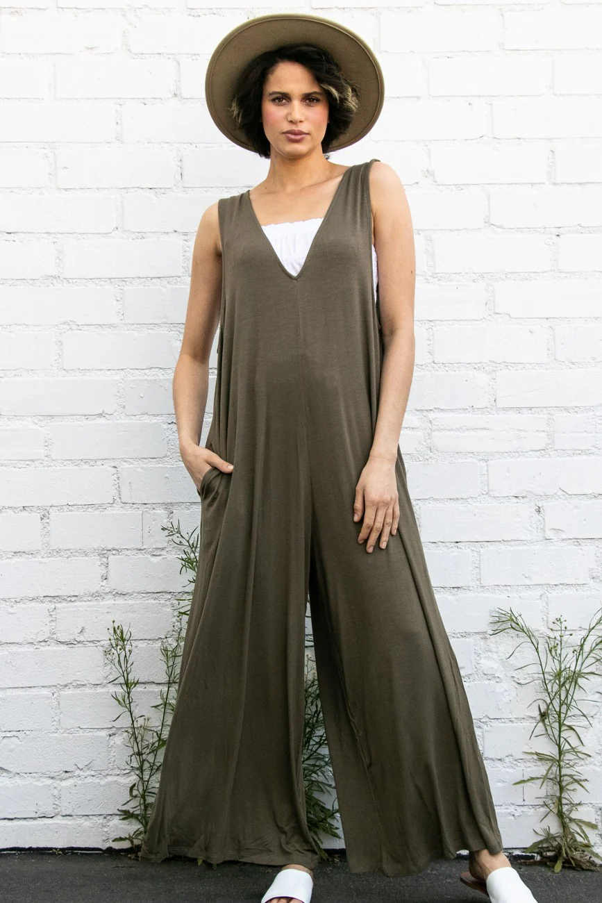Elloh Wideleg Jumpsuit with Side Pockets - Image 5
