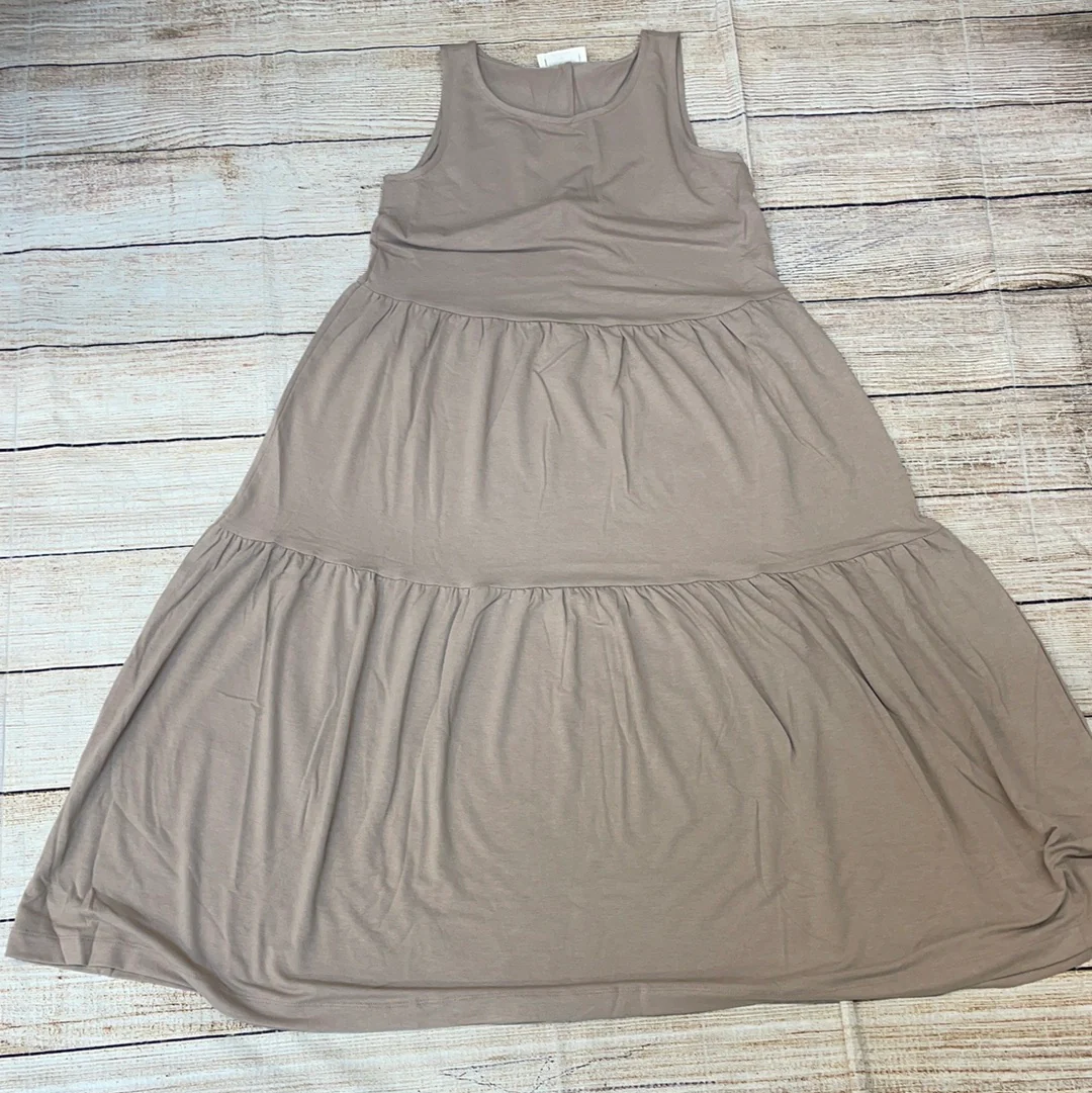 Zenana Sleeveless Tiered Midi Dress - Image 5